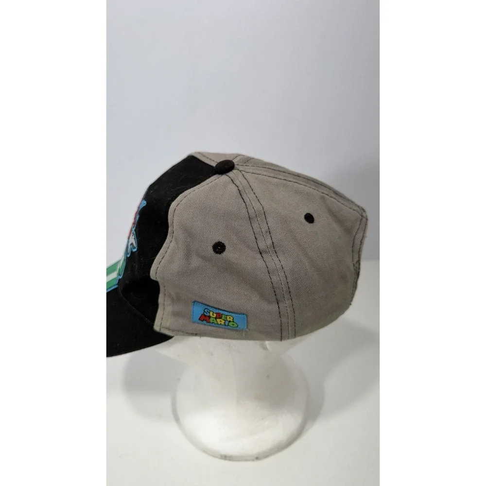 Nintendo Super Mario Graphic Snapback Hat Youth One Size 2021 Black/gray 100%